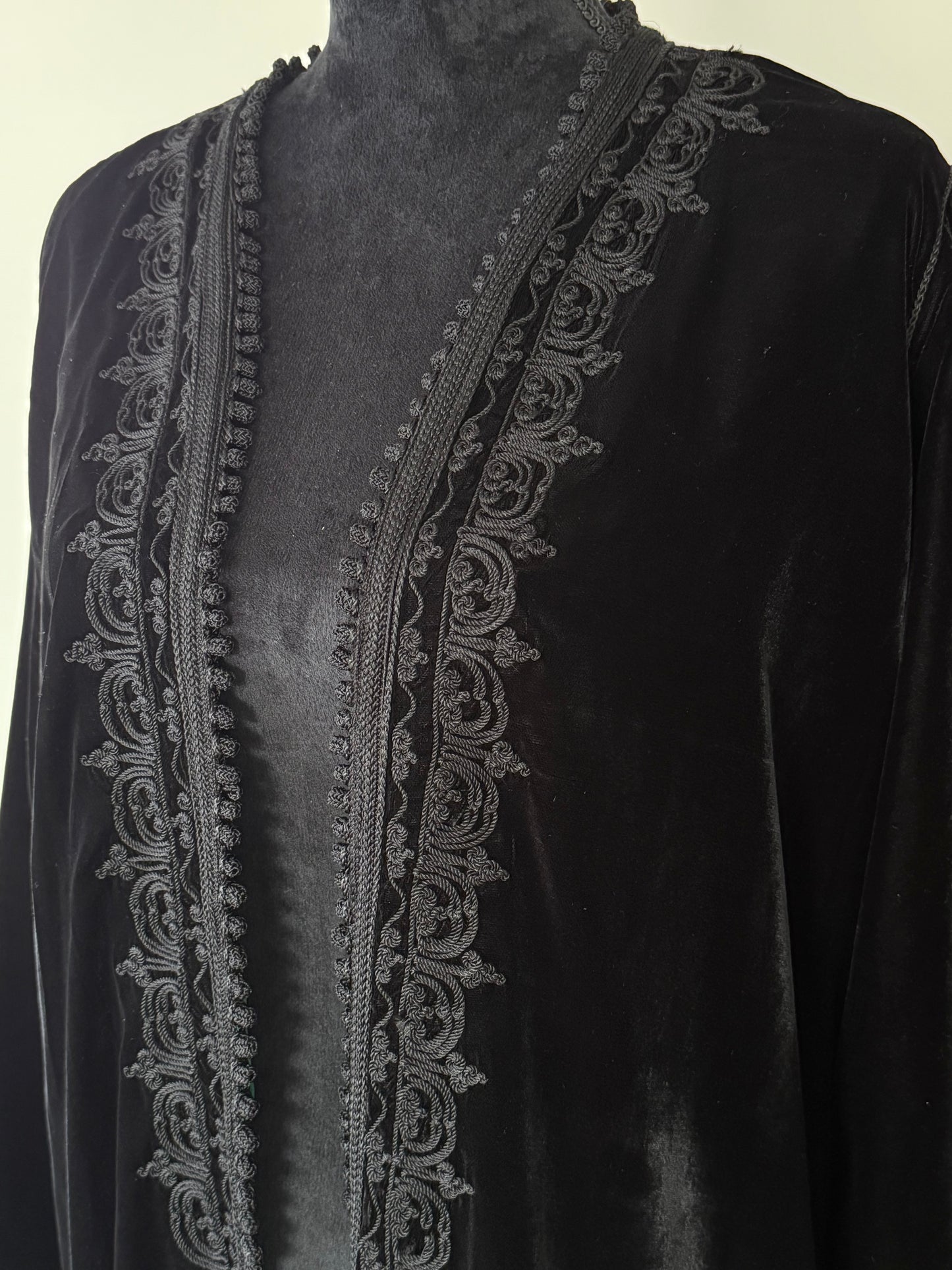 Abaya Mobra Beige Gold