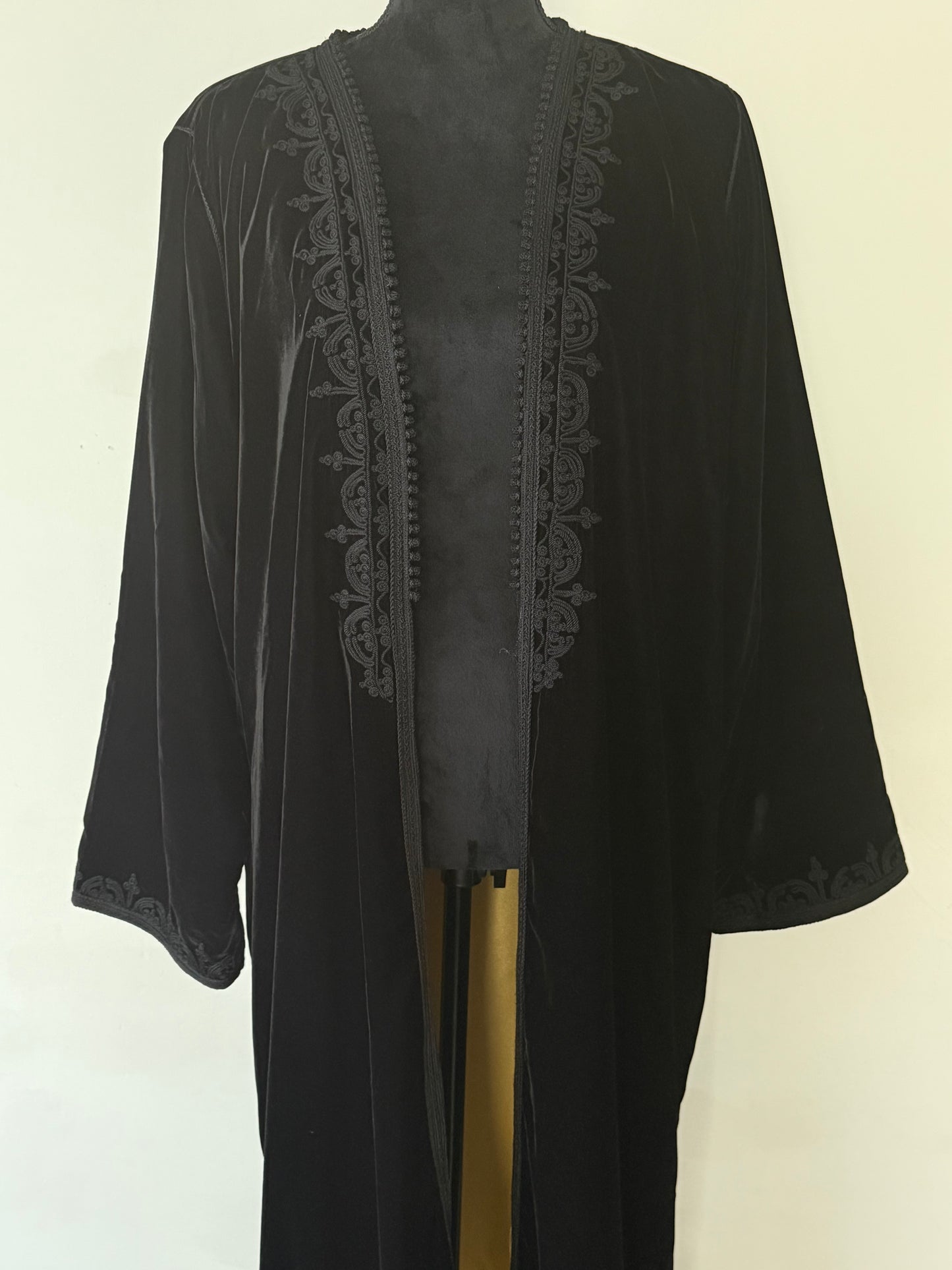 Abaya Mobra Beige Gold
