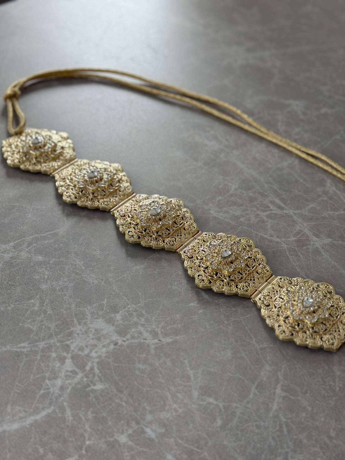 Mdamma White Stones