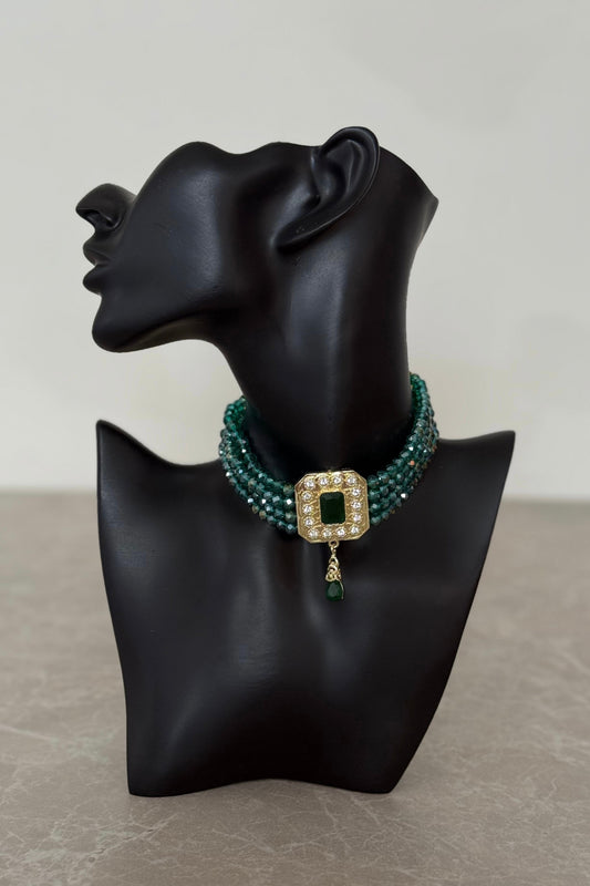 Traditional Pearl Choker