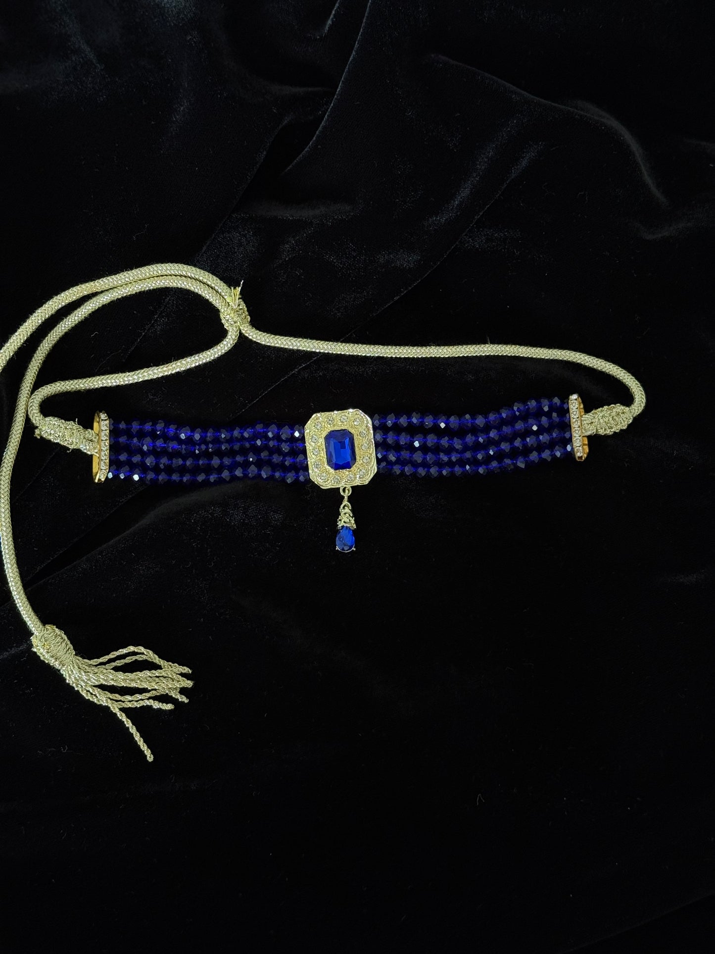 Traditional Pearl Choker