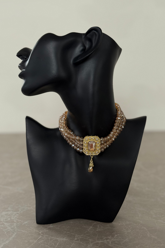 Traditional Pearl Choker